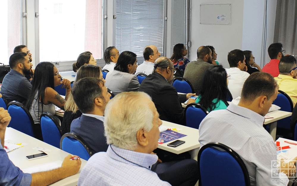 ComSchool realiza manhã de palestras gratuitas